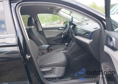 2022 Volkswagen Taos 1.5T Se из США, поврежденный, VIN 3VVWX7B24NM049589